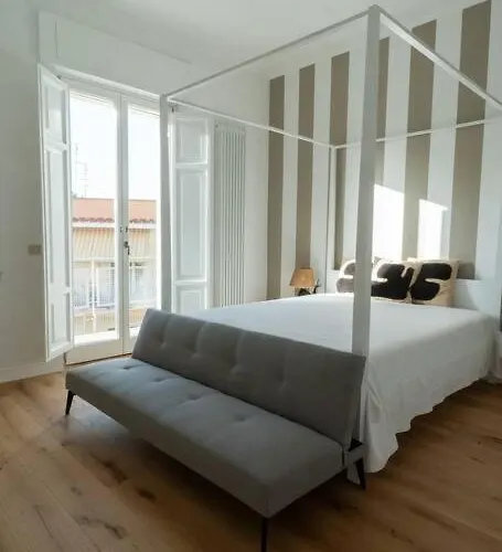 Casa Mirabella Roma